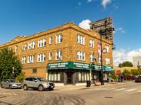 6403 N Bell Avenue , Chicago, IL 60645 primary photo