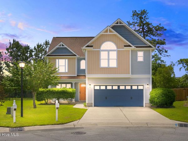 6104 Blue Ray Drive , Leland, NC 28451