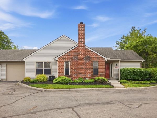 3700 Charlemonte Way , Unit 5, Canal Winchester, OH 43110