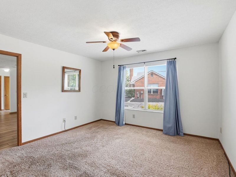 3700 Charlemonte Way, Unit 5, Canal Winchester, OH 43110 Photo 16