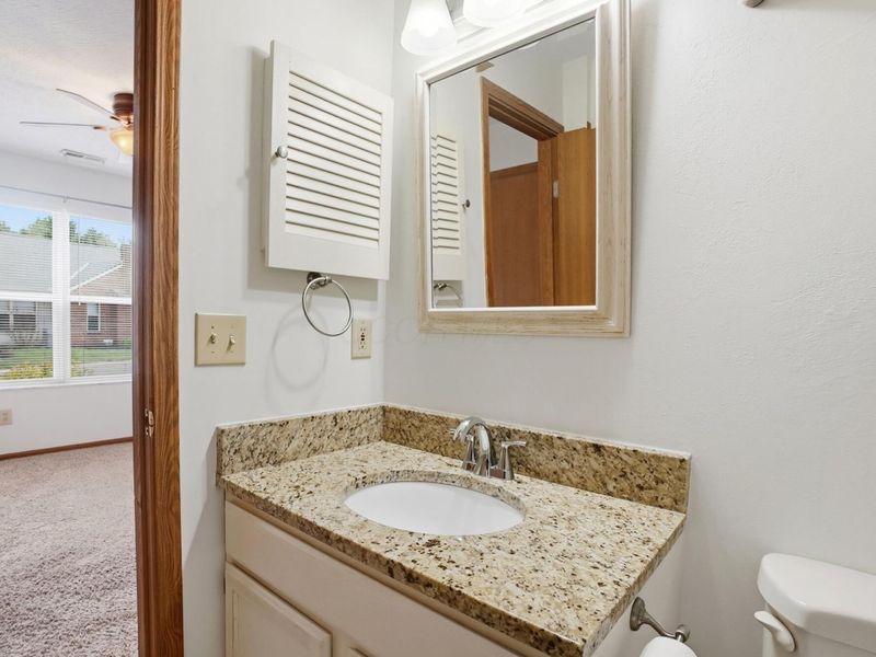 3700 Charlemonte Way, Unit 5, Canal Winchester, OH 43110 Photo 19