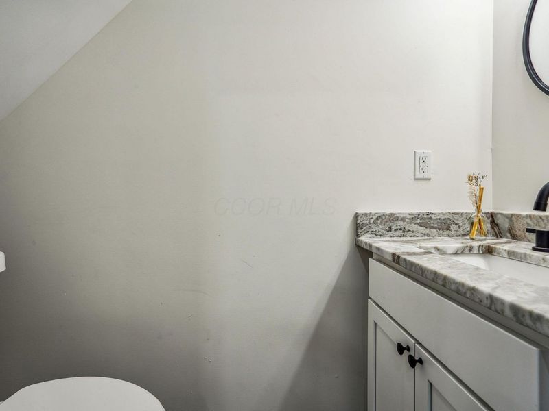 410 S Central Avenue, Columbus, OH 43223 Photo 24