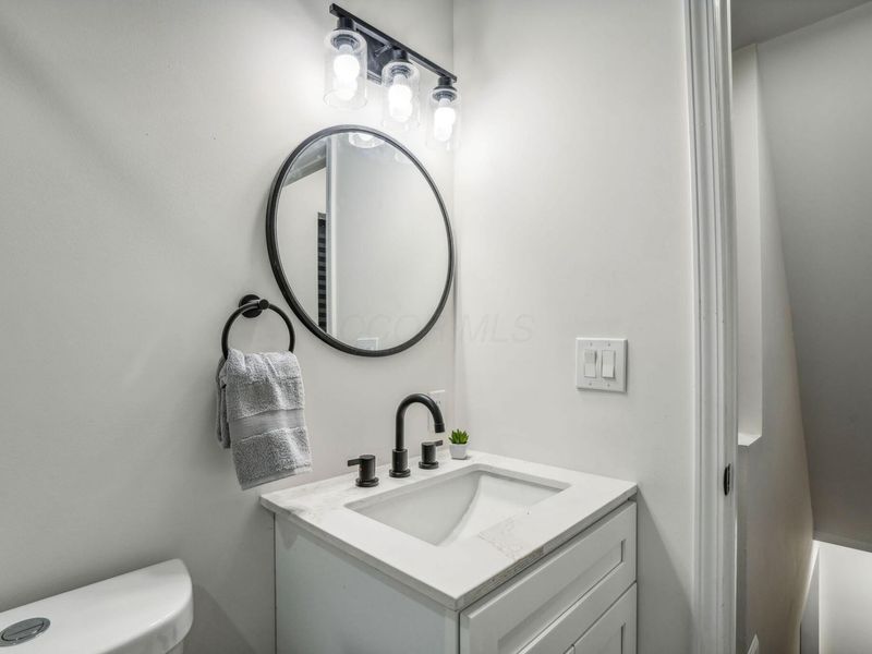 410 S Central Avenue, Columbus, OH 43223 Photo 25