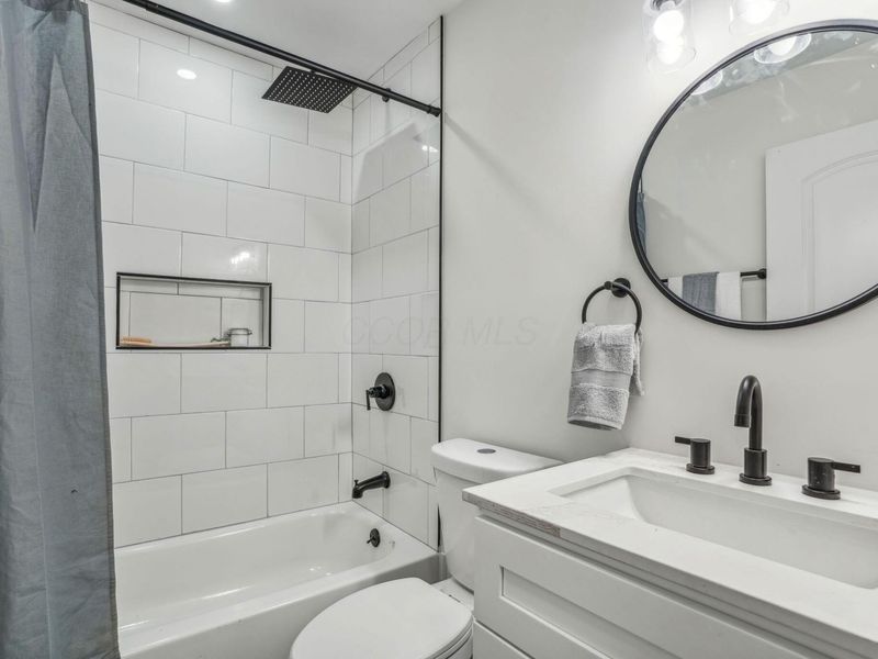 410 S Central Avenue, Columbus, OH 43223 Photo 26