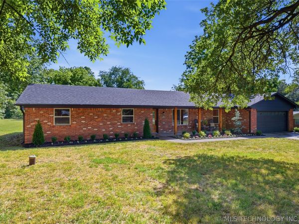 9430 E 115th Street S, Bixby, OK 74008