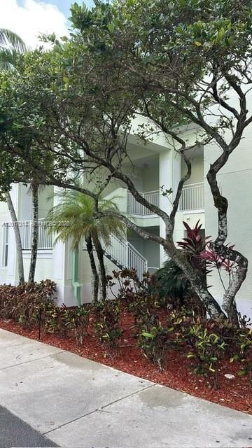 5300 NW 87th Ave , Unit 1302, Doral, FL 33178 Photo