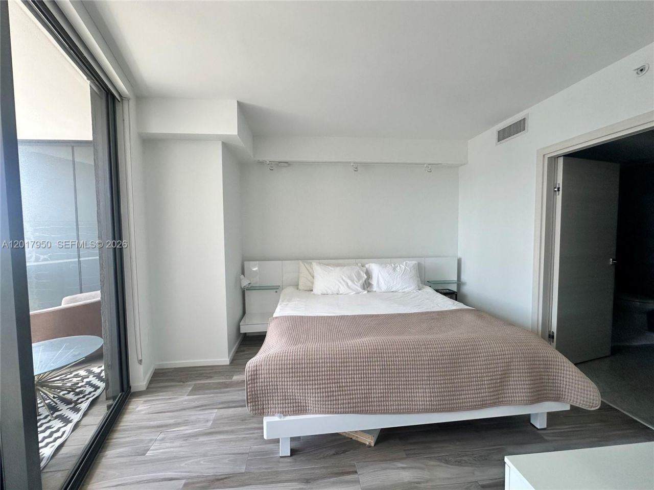 801 S Miami Ave , Unit 2804, Miami, FL 33130 Photo