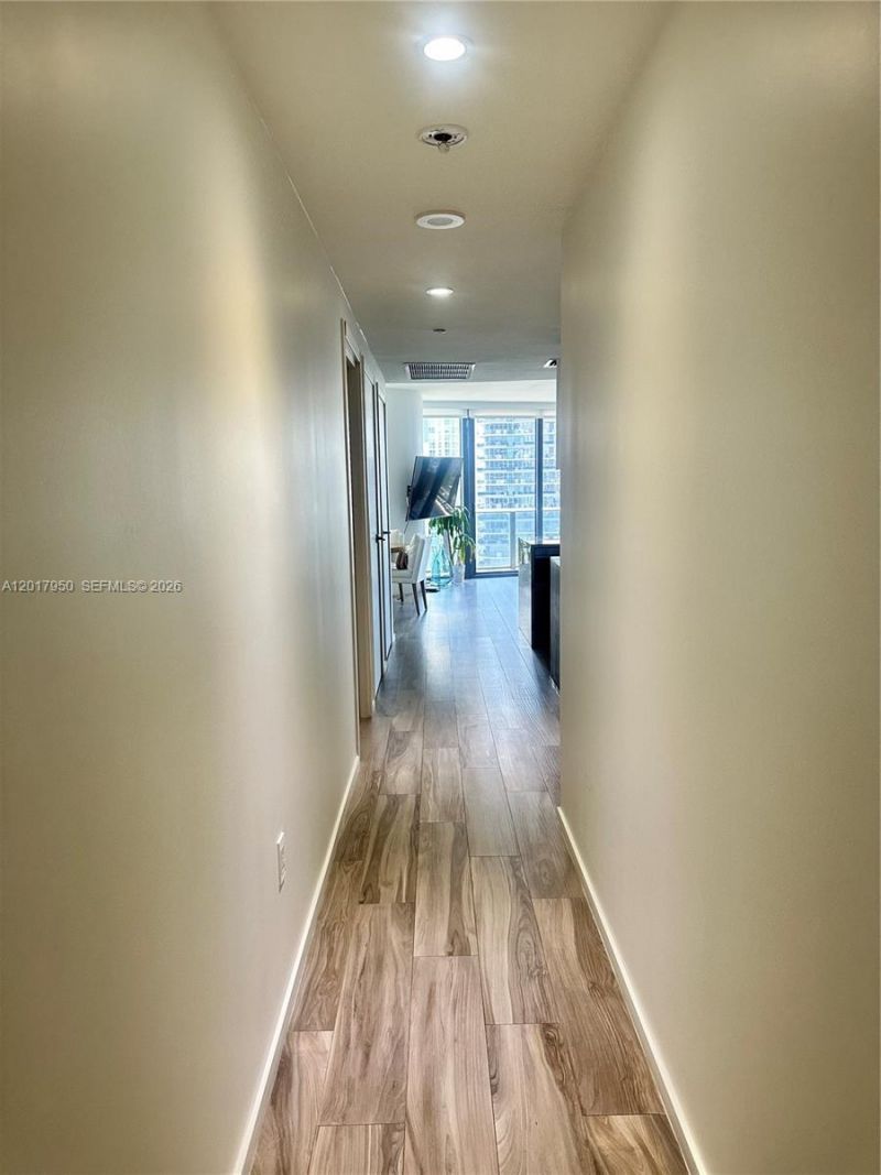 801 S Miami Ave , Unit 2804, Miami, FL 33130 Photo