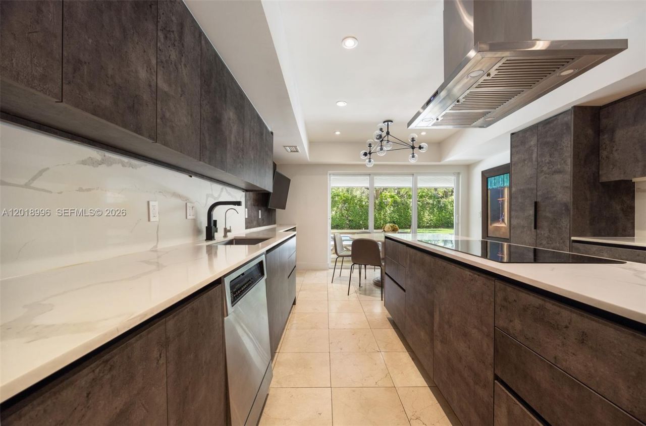 7230 Vistalmar St , Coral Gables, FL 33143 Photo