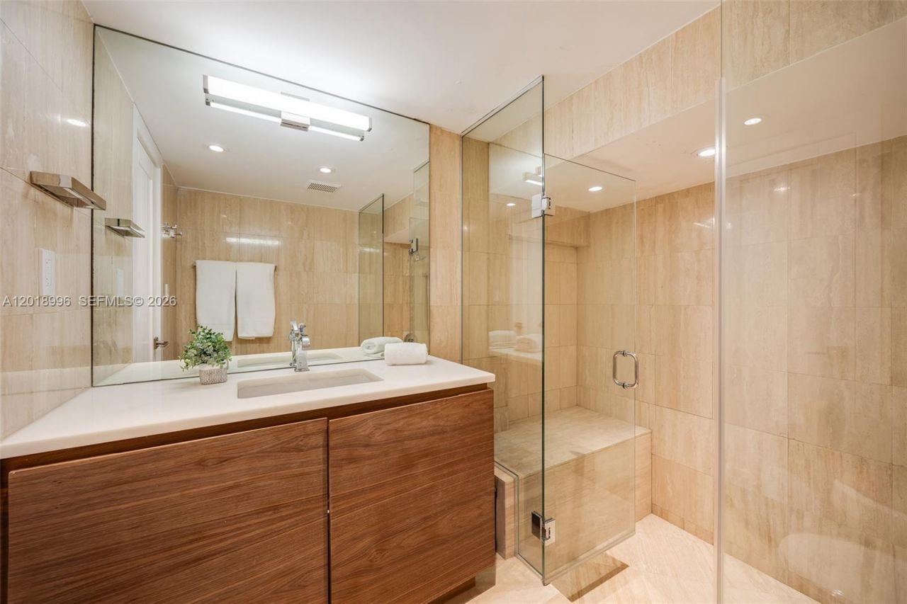 7230 Vistalmar St , Coral Gables, FL 33143 Photo