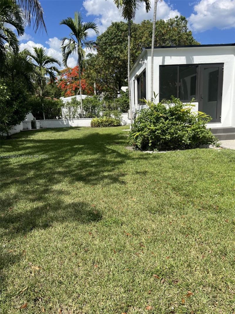2910 SW 2nd Ave, Miami, FL 33129 Photo