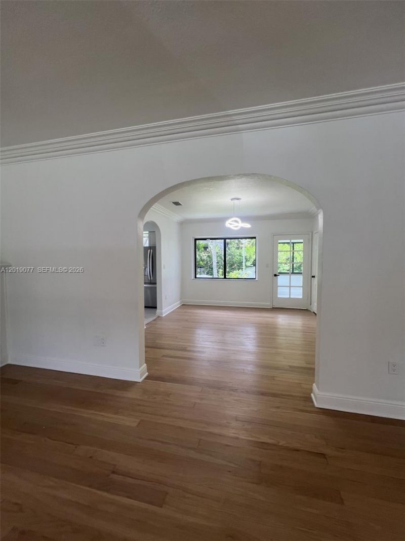 2910 SW 2nd Ave, Miami, FL 33129 Photo