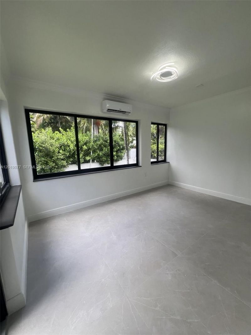 2910 SW 2nd Ave, Miami, FL 33129 Photo
