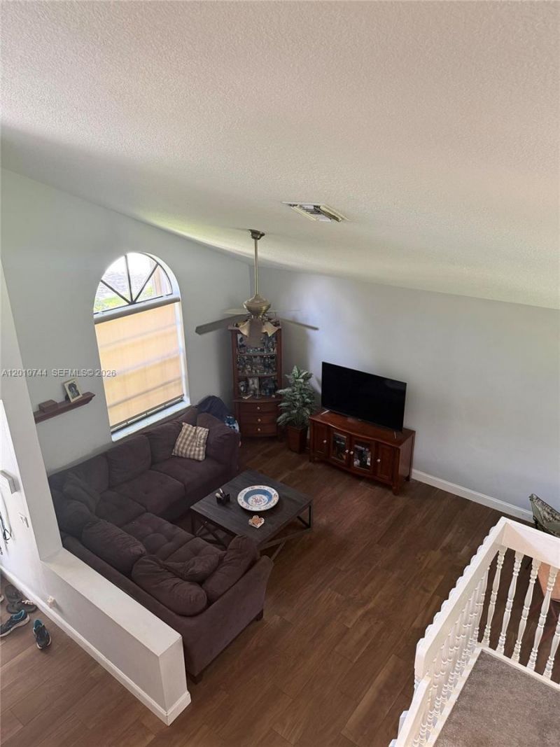 1481 NW 104th Ave , Plantation, FL 33322 Photo