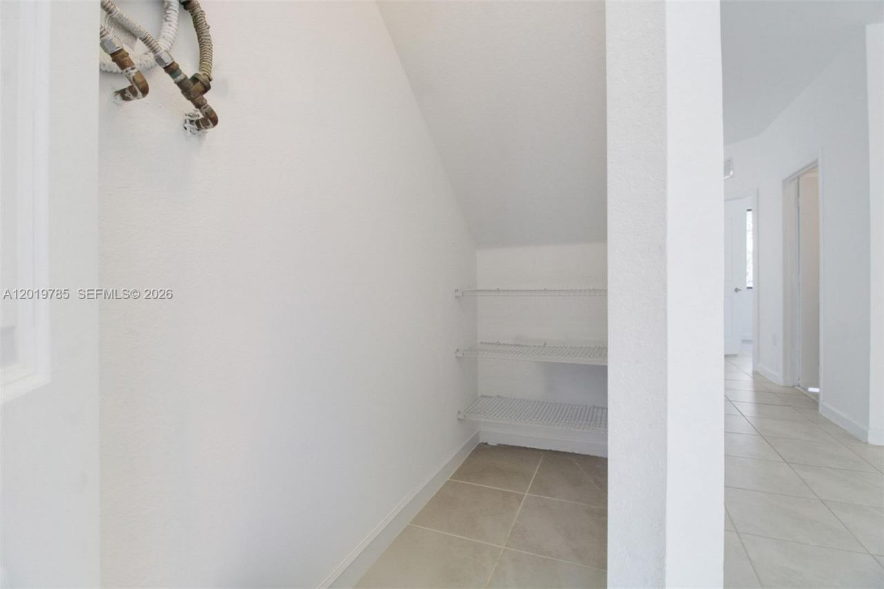 21035 NE 8th Ave , Miami, FL 33179 Photo