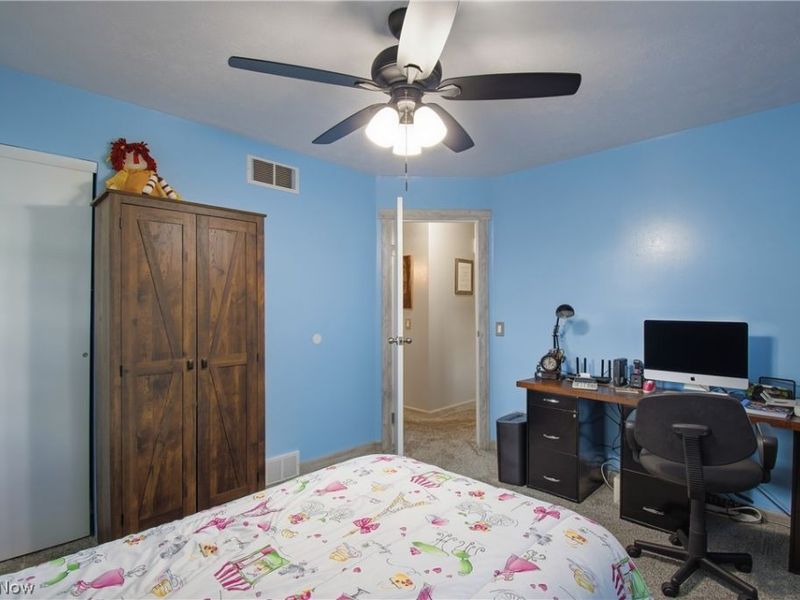 12097 Lisa Avenue NW, Hartville, OH 44632 Photo 19