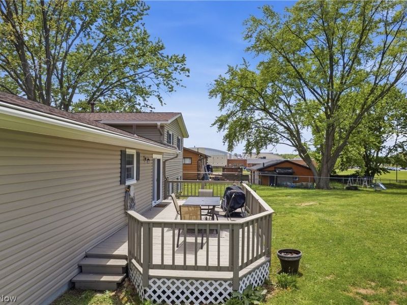 12097 Lisa Avenue NW, Hartville, OH 44632 Photo 30