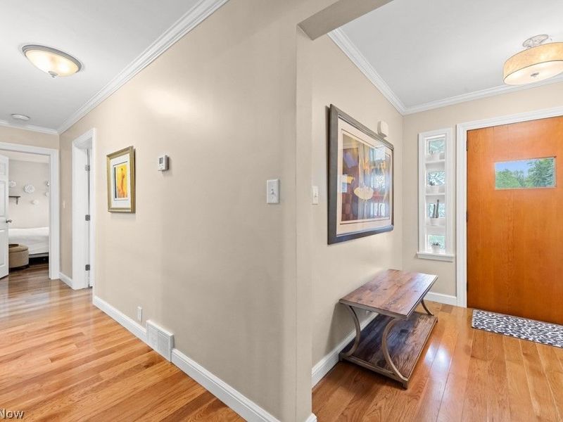 1319 Glamorgan Street, Alliance, OH 44601 Photo 6
