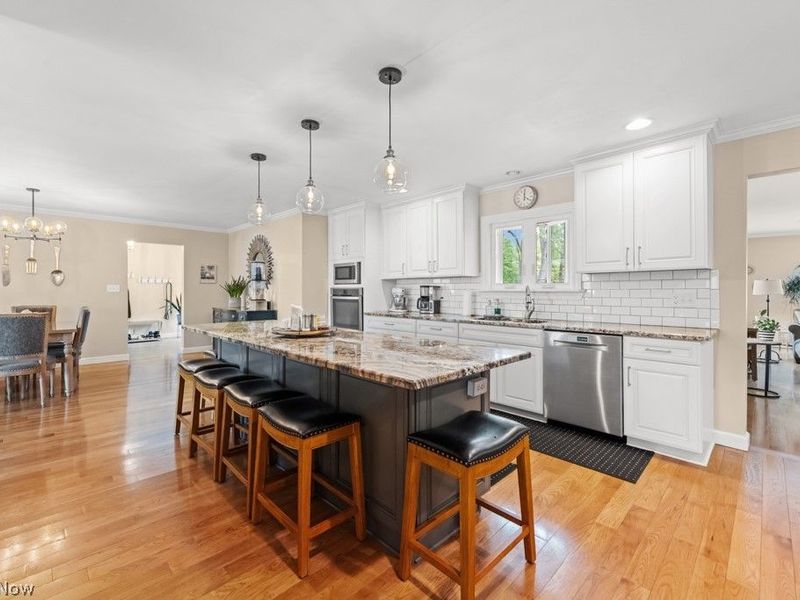 1319 Glamorgan Street, Alliance, OH 44601 Photo 9