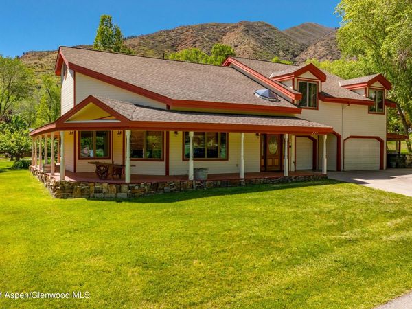 9 Creekside Court, Glenwood Springs, CO 81601