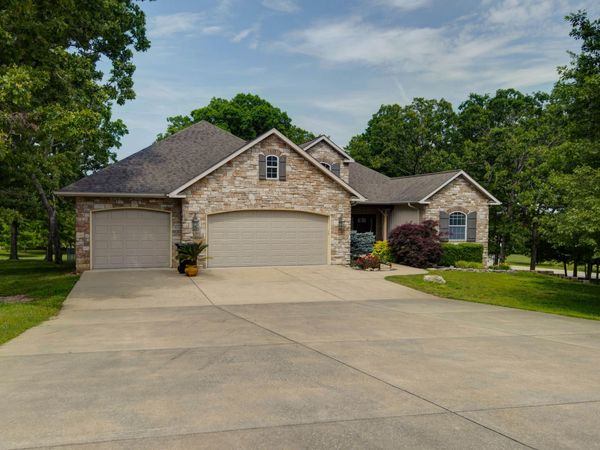 125 Paleo Way , Branson, MO 65616