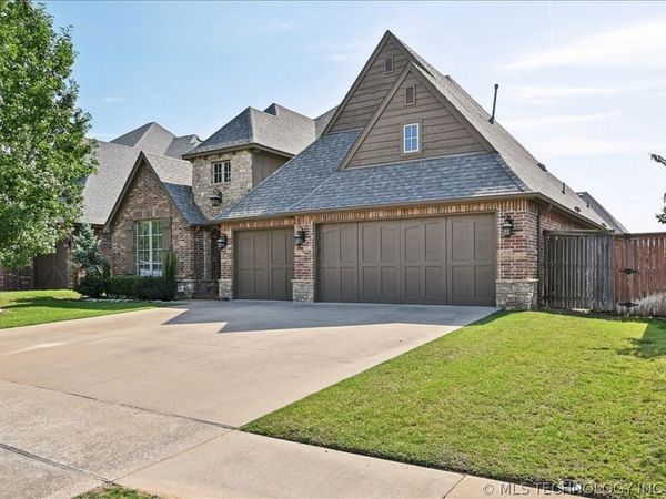 911 S Nyssa Place , Broken Arrow, OK 74012
