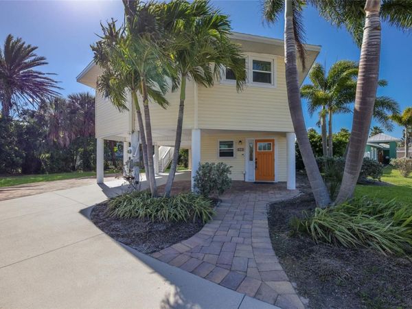 221 85TH STREET , HOLMES BEACH, FL 34217