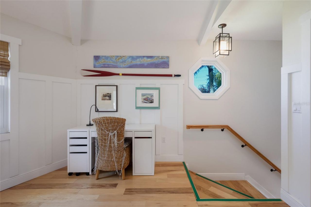 221 85th Street, Holmes Beach, FL 34217 Photo