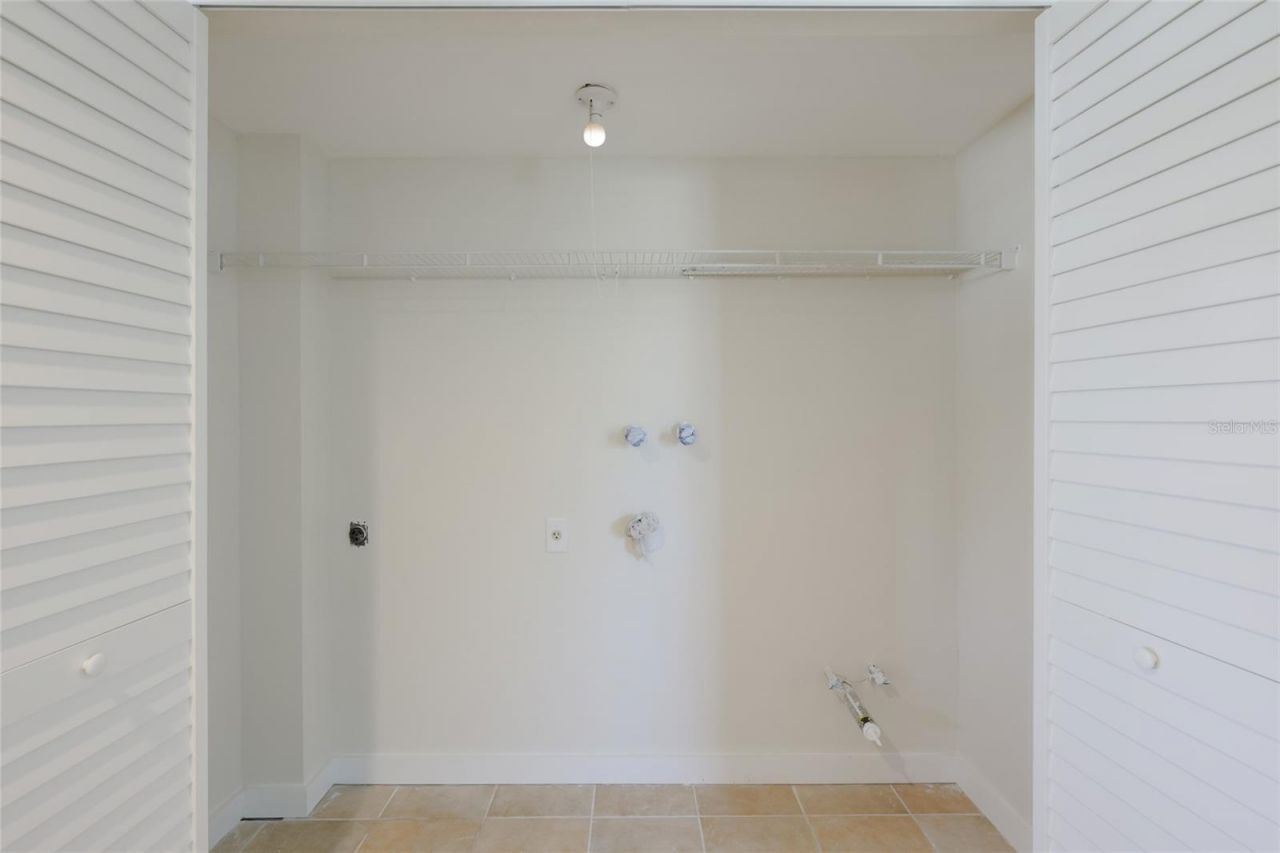 221 85th Street, Holmes Beach, FL 34217 Photo