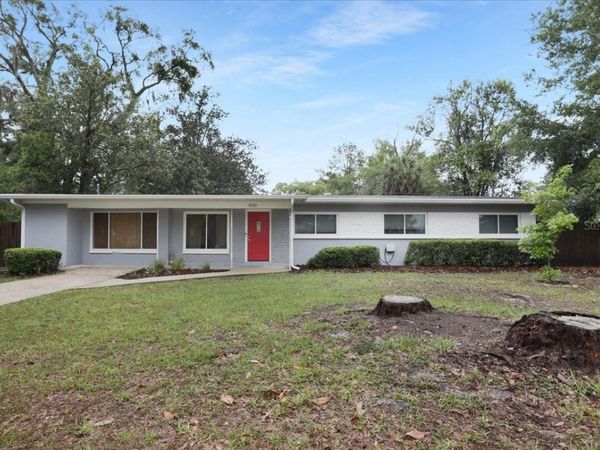 1032 NE 19TH PLACE, GAINESVILLE, FL 32609