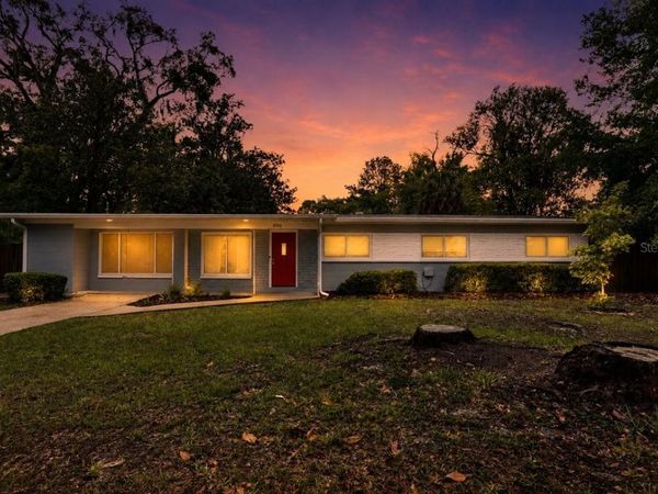 1032 NE 19TH PLACE, GAINESVILLE, FL 32609