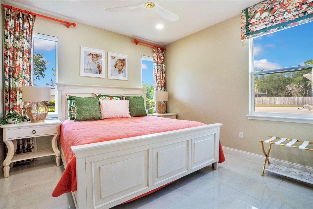 1107 Palm Cove Drive, Orlando, FL 32835 Photo