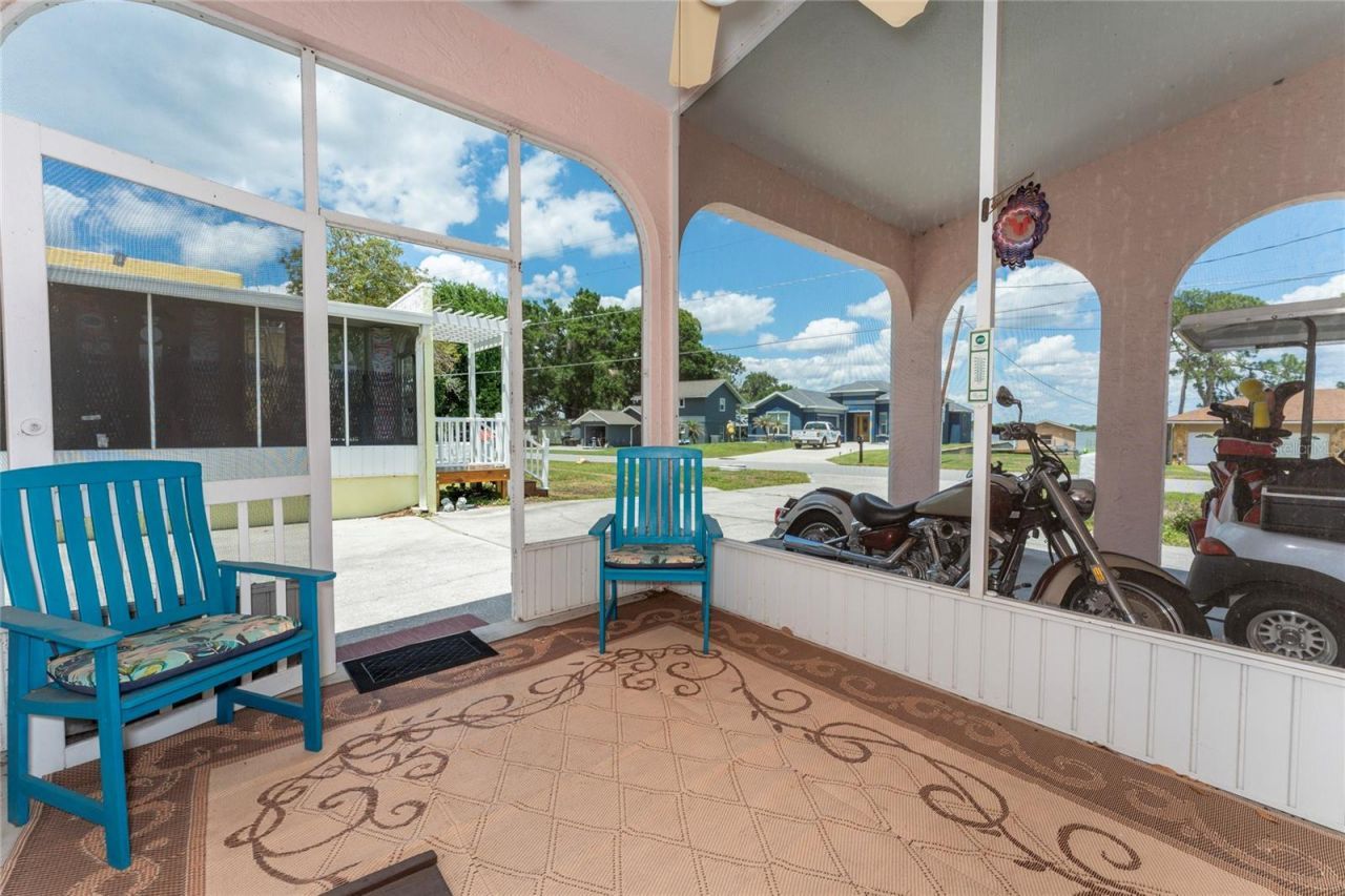 815 Lake Jessie Drive, Winter Haven, FL 33881 Photo