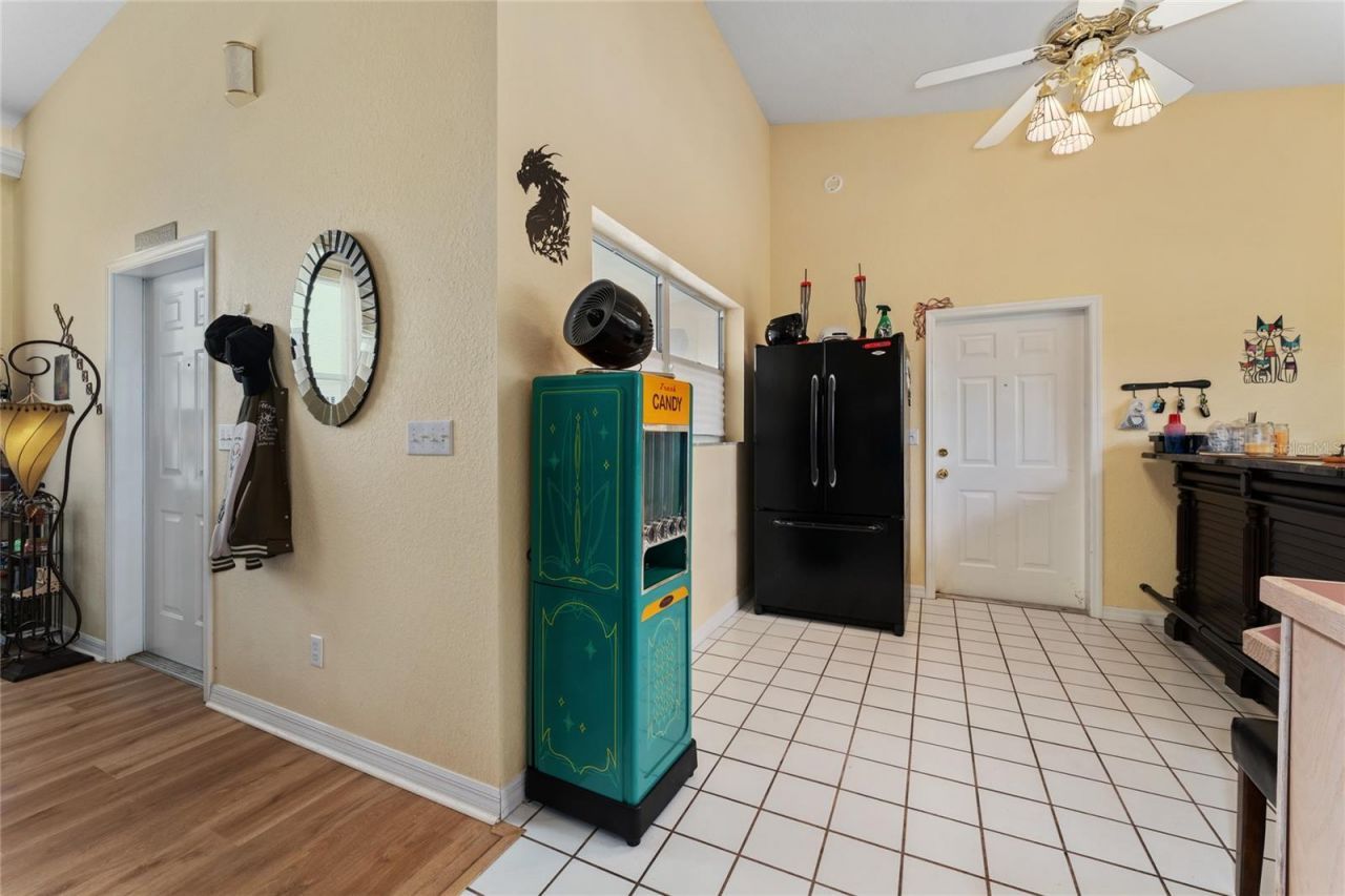 815 Lake Jessie Drive, Winter Haven, FL 33881 Photo