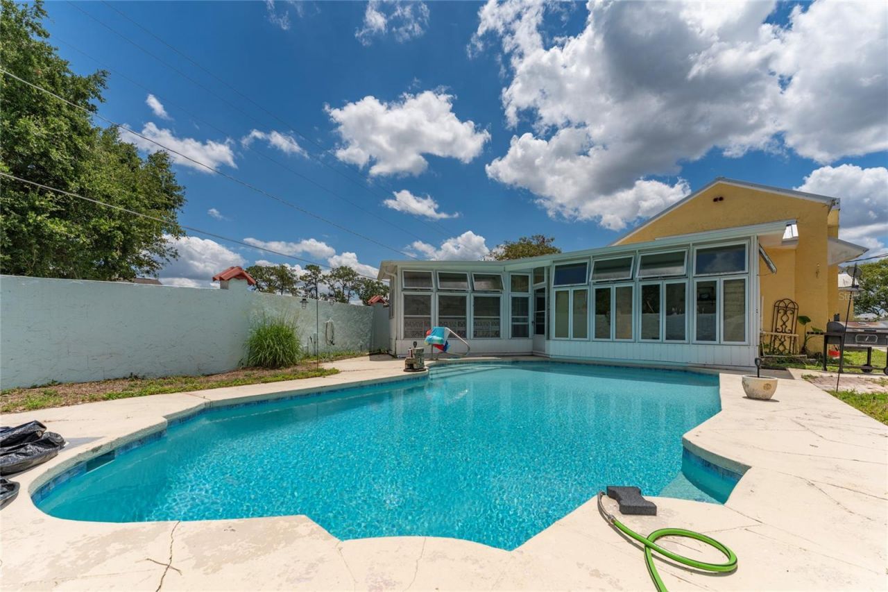 815 Lake Jessie Drive, Winter Haven, FL 33881 Photo