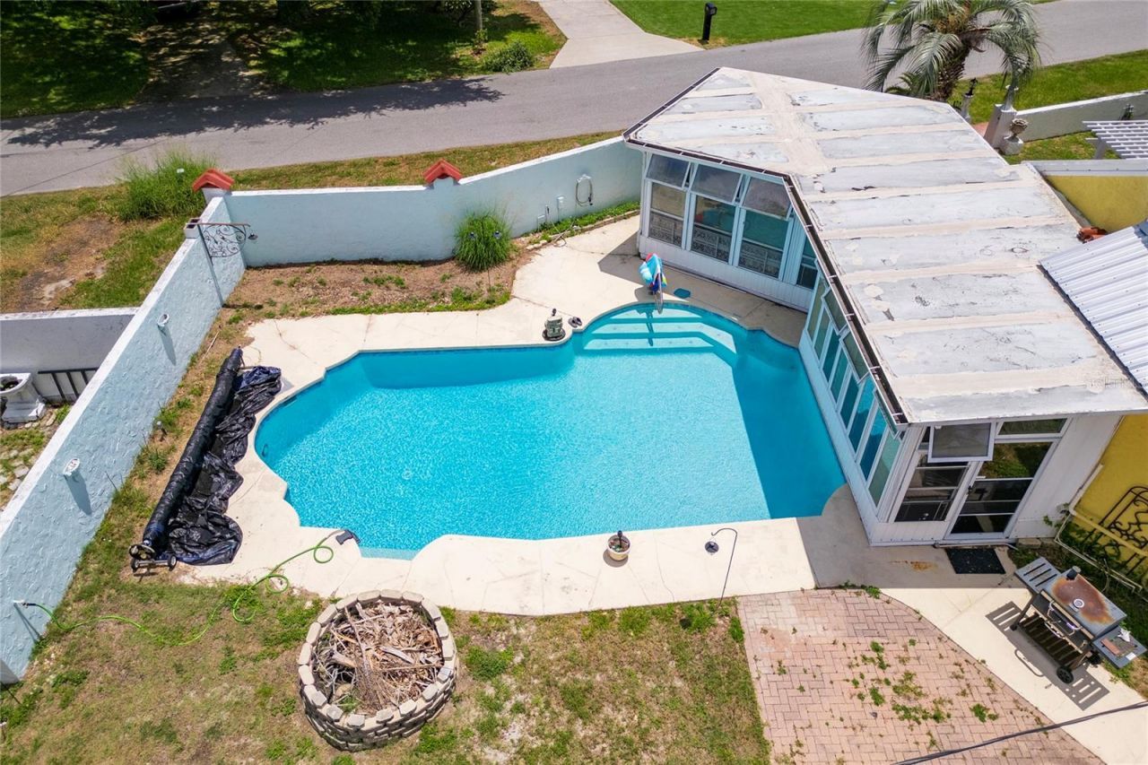 815 Lake Jessie Drive, Winter Haven, FL 33881 Photo
