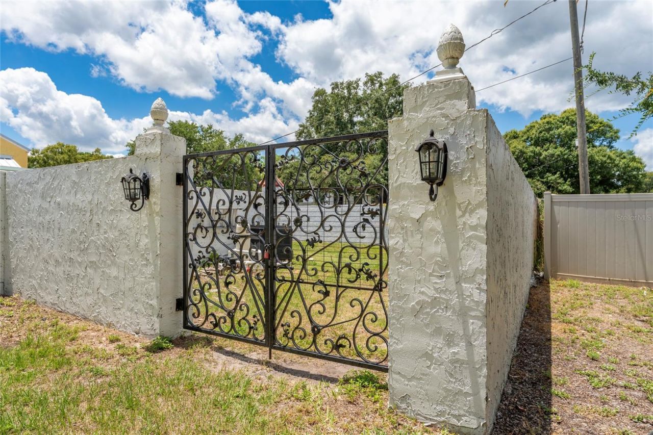 815 Lake Jessie Drive, Winter Haven, FL 33881 Photo