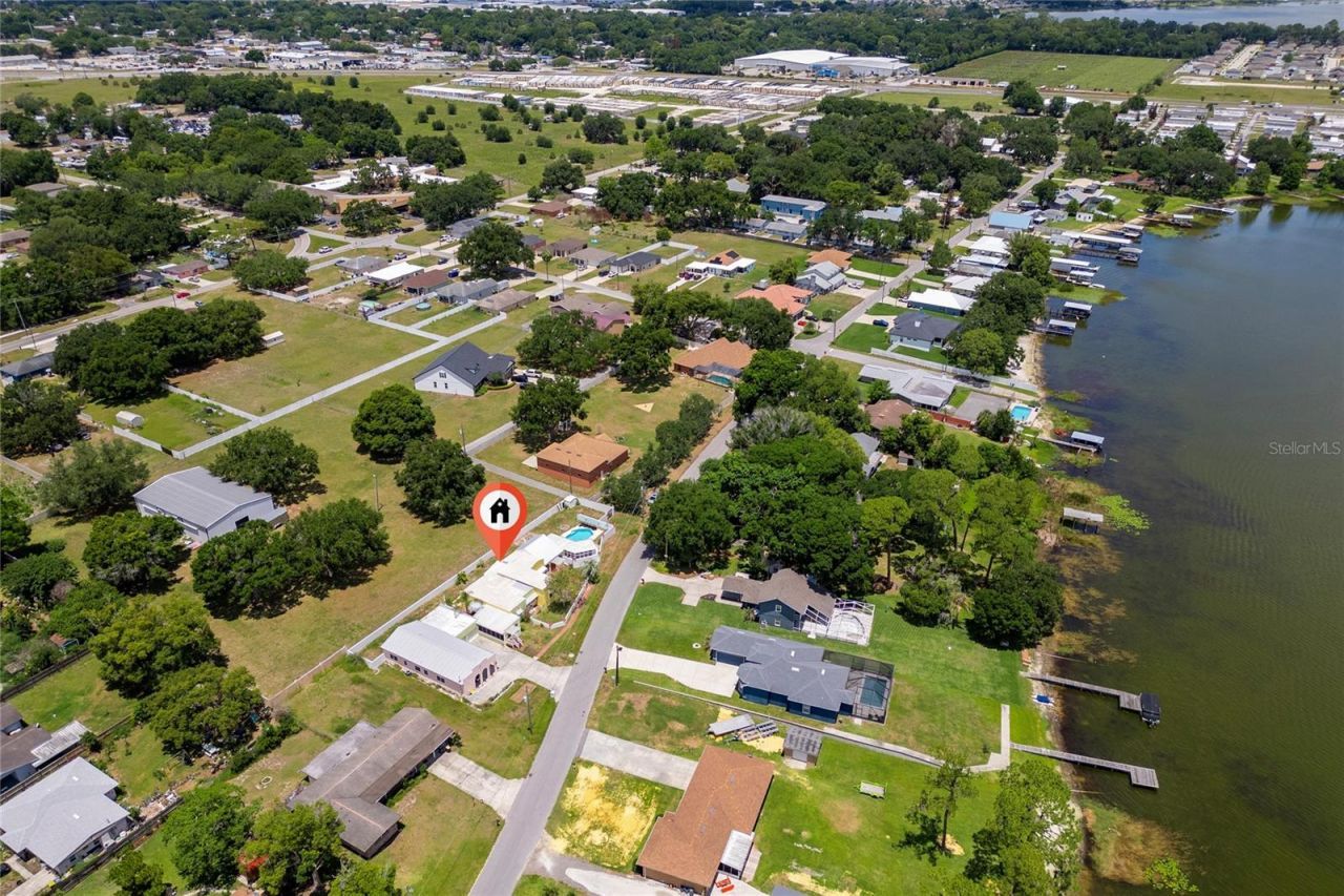 815 Lake Jessie Drive, Winter Haven, FL 33881 Photo