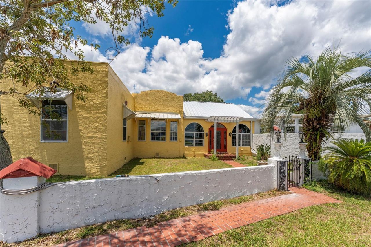 815 Lake Jessie Drive, Winter Haven, FL 33881 Photo