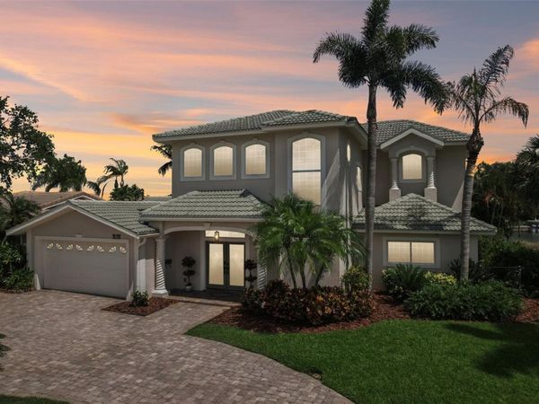 2032 MASSACHUSETTS AVENUE NE, ST PETERSBURG, FL 33703