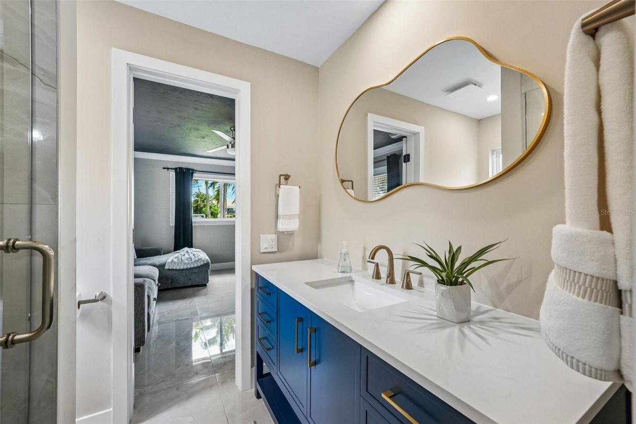 2032 Massachusetts Avenue Ne, Saint Petersburg, FL 33703 Photo
