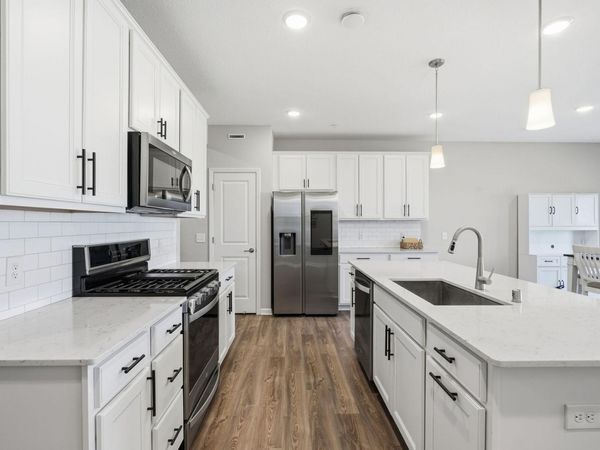 9648 4th Street N, Lake Elmo, MN 55042