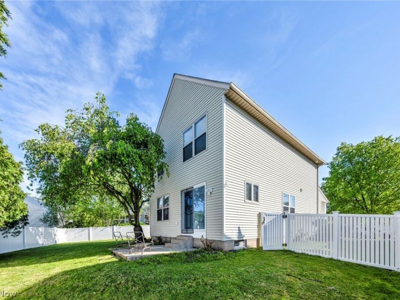 554 Hastings Court , Akron, OH 44319 Photo 45