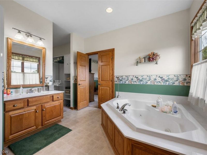 11210 Tritts Street NW, Canal Fulton, OH 44614 Photo 25