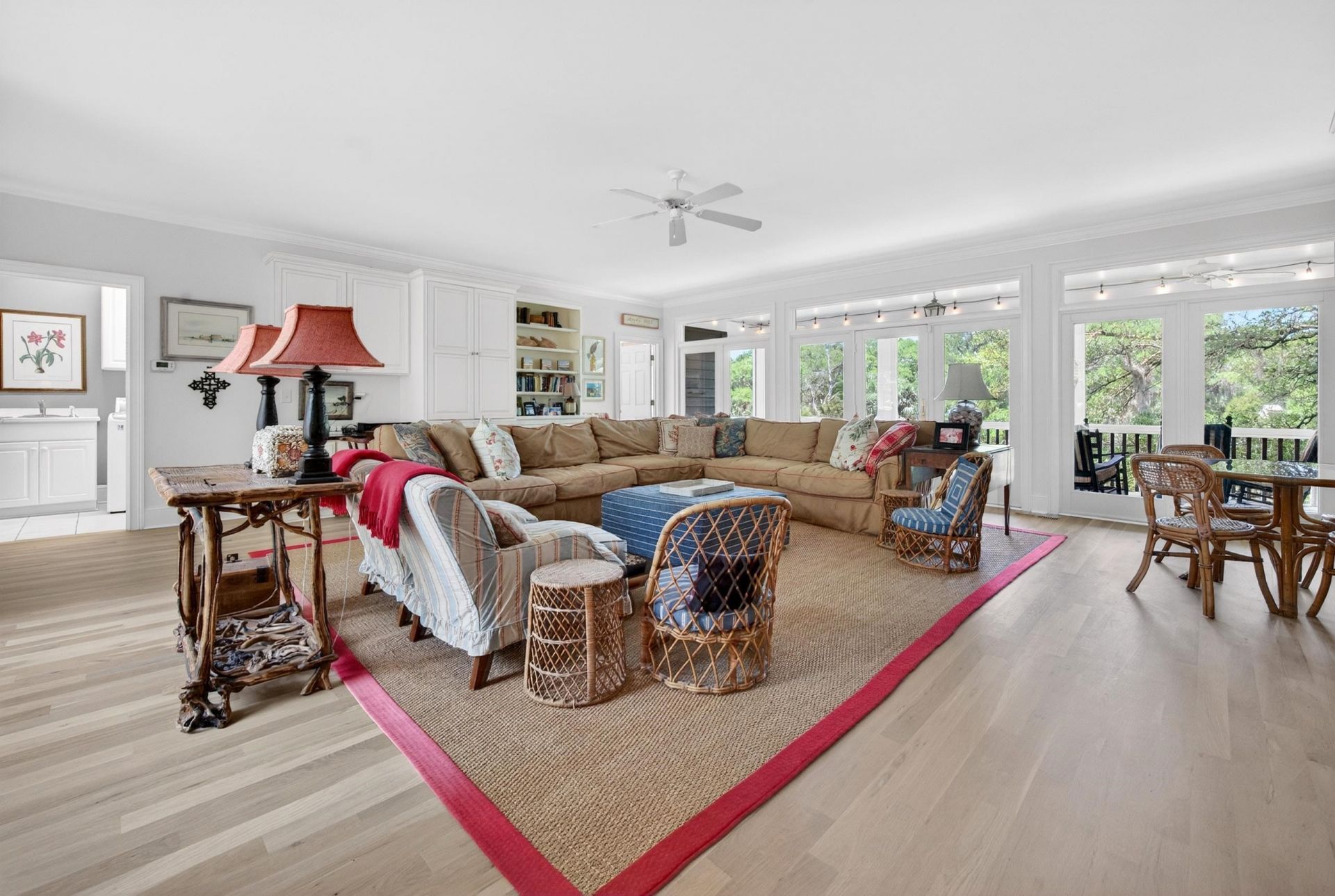 122 Sea Island Dr.  Photo 11