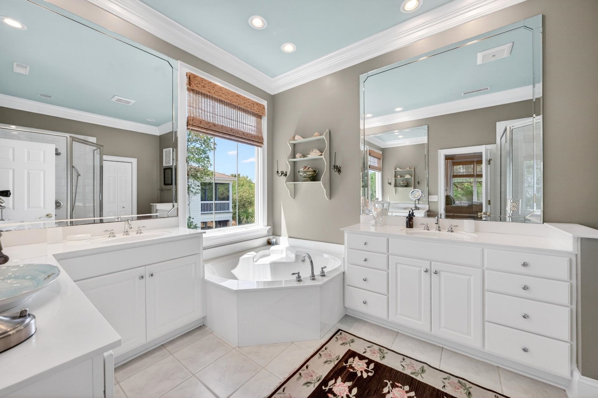 122 Sea Island Dr.  Photo 35