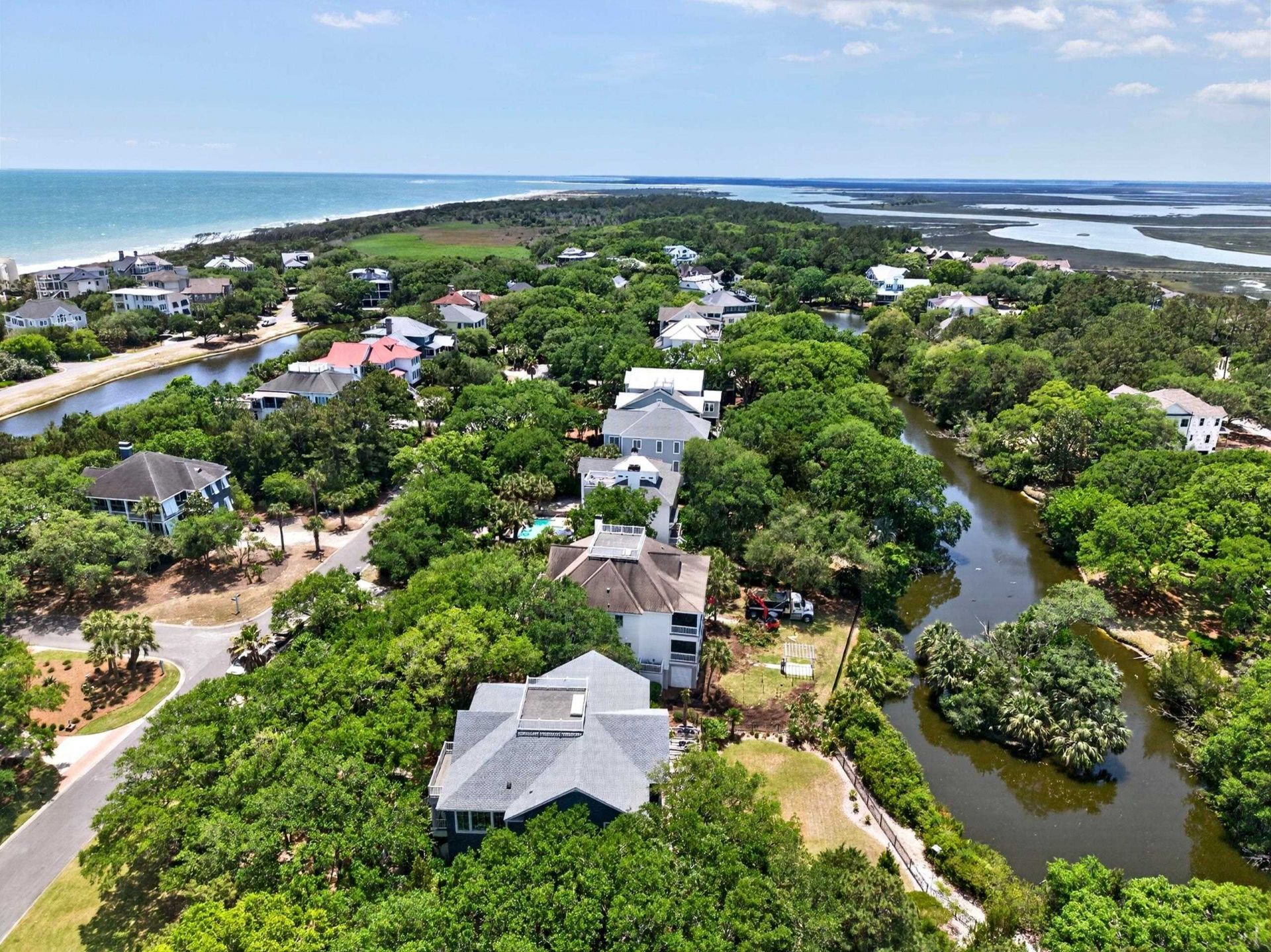 122 Sea Island Dr.  Photo 5