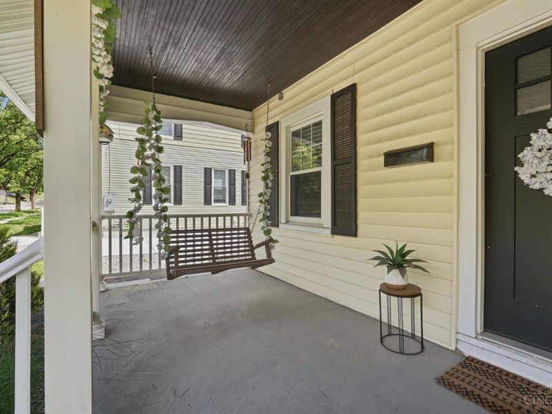 6303 Chandler Street, Cincinnati, OH 45227 Photo 3