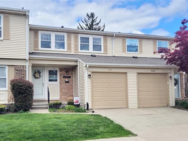 5391 Breeze Hill Place, Troy, MI 48098