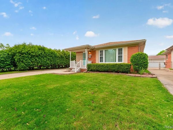 14808 LONGTIN Street, Southgate, MI 48195